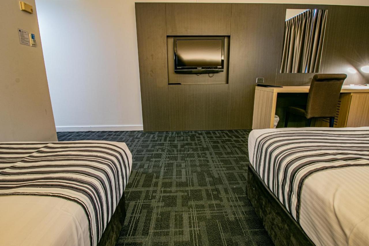 Absolute Beachfront Opal Cove Resort Korora ภายนอก รูปภาพ