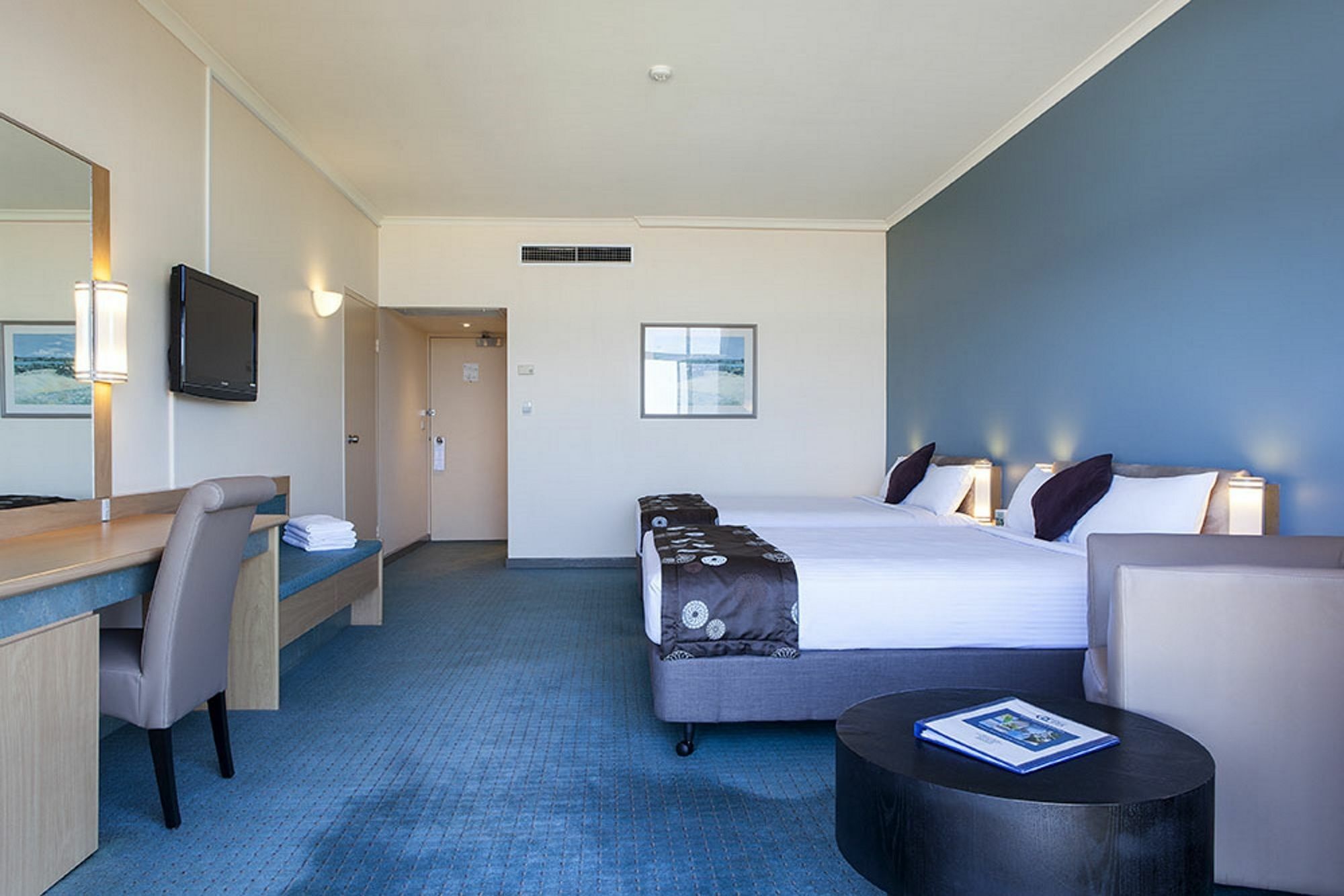 Absolute Beachfront Opal Cove Resort Korora ภายนอก รูปภาพ